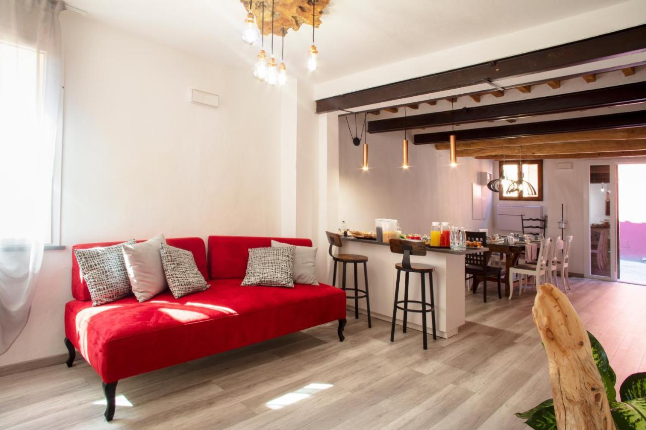 B&B Da Baba Ghizzano ภายนอก รูปภาพ